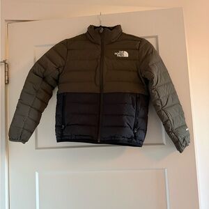 The North Face Boys Two-Tone Olive & Black Down Jacket